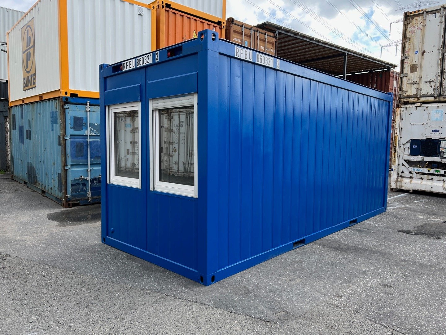 Bürocontainer 20 Fuß Blau RAL 5010 – Neu — 2