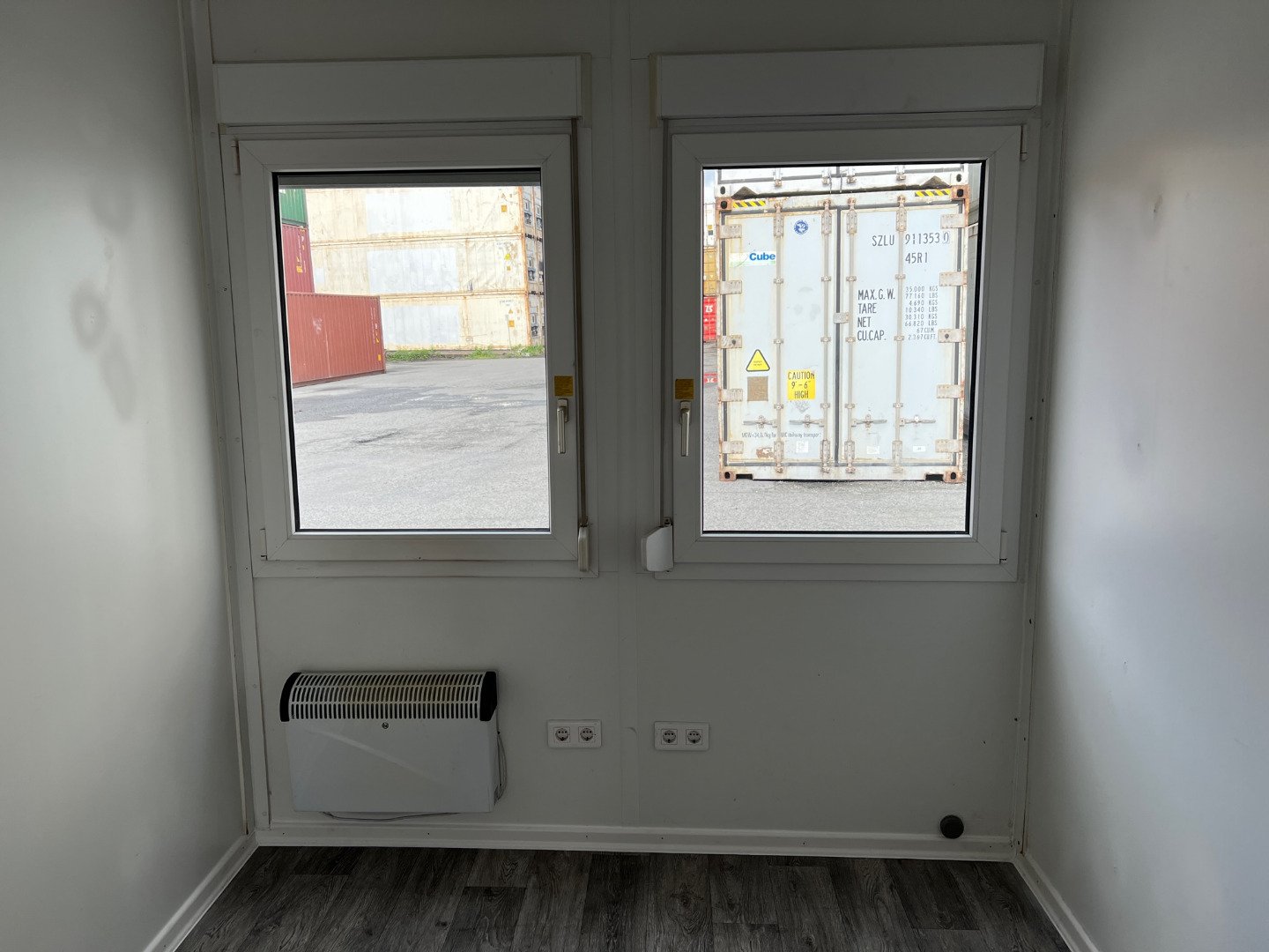 Bürocontainer 20 Fuß Blau RAL 5010 – Neu — 4