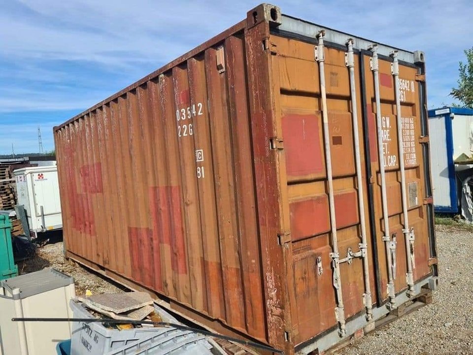 Contenedor marítimo 20 pies – Usado — 7