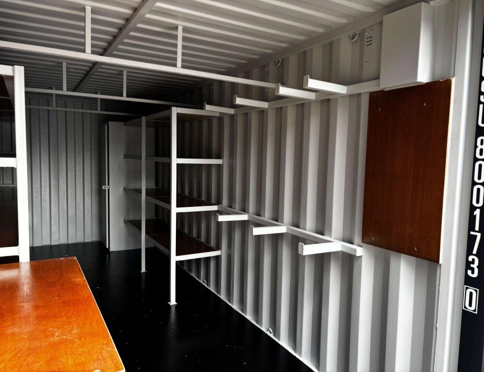 Werkstattcontainer 20 Fuß — 3